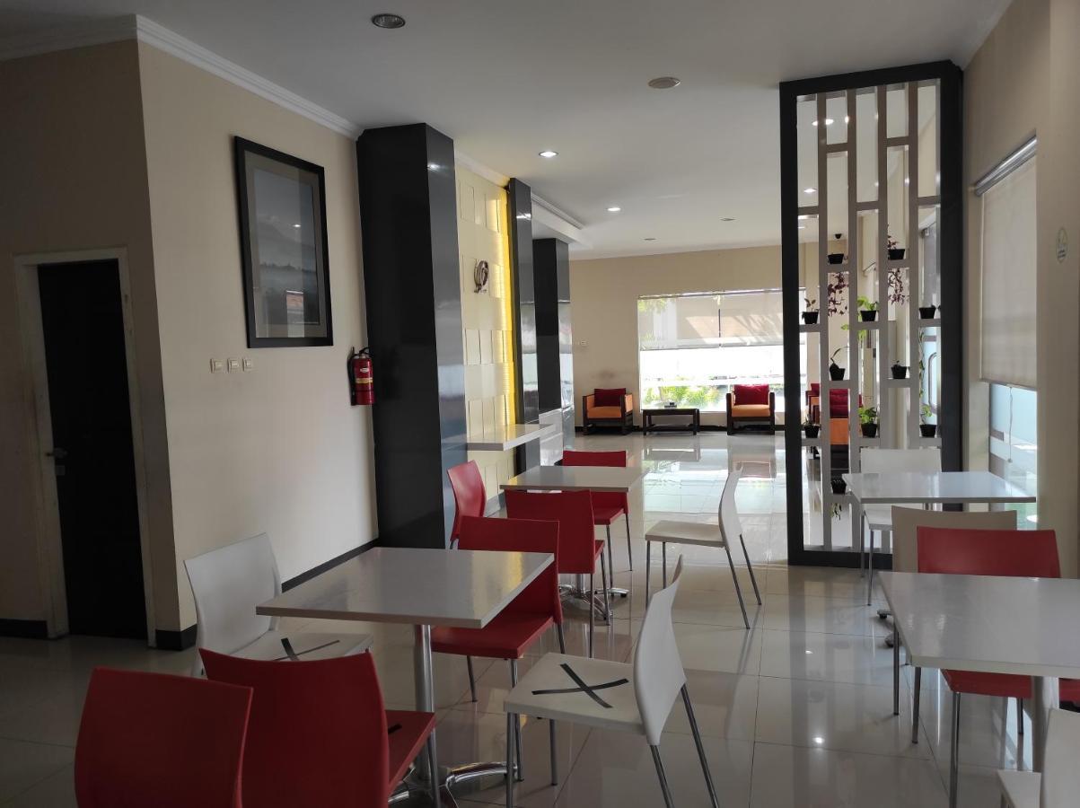 Hotel Orlen Yogyakarta Esterno foto