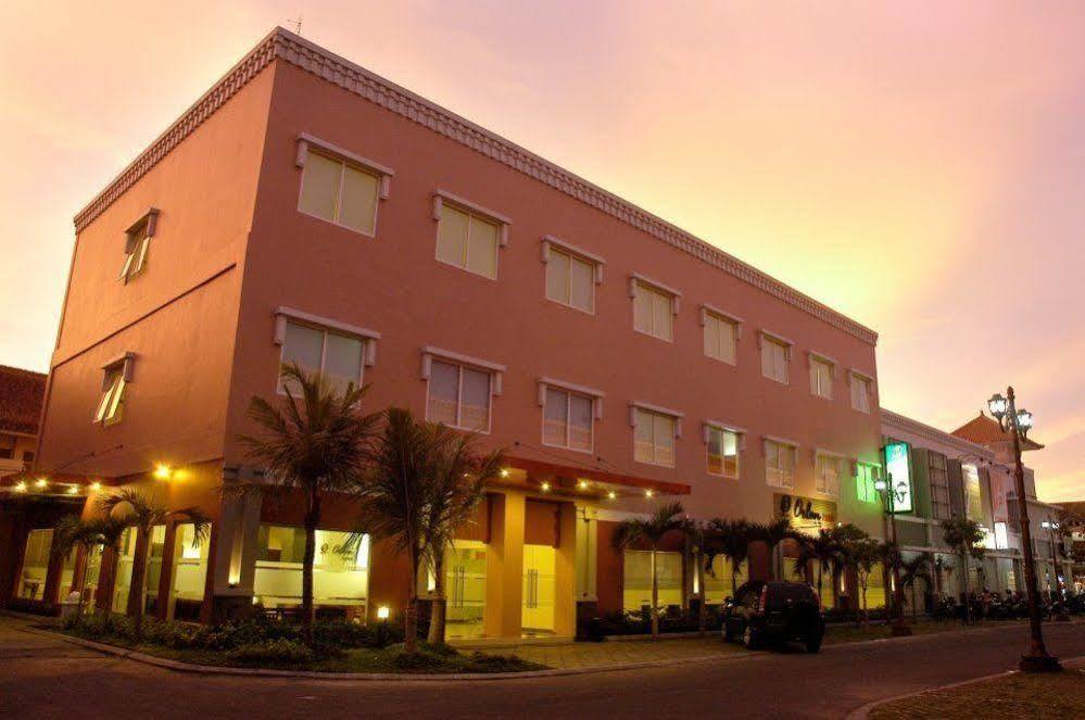 Hotel Orlen Yogyakarta Esterno foto